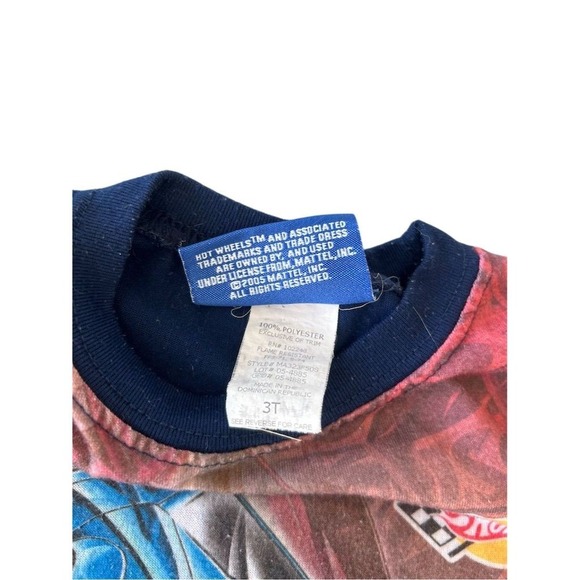 VTG Y2K Hot Wheels Boys 3T Red Long Sleeve Shirt Blue Race Car Graphic Kidcore - Picture 4 of 6